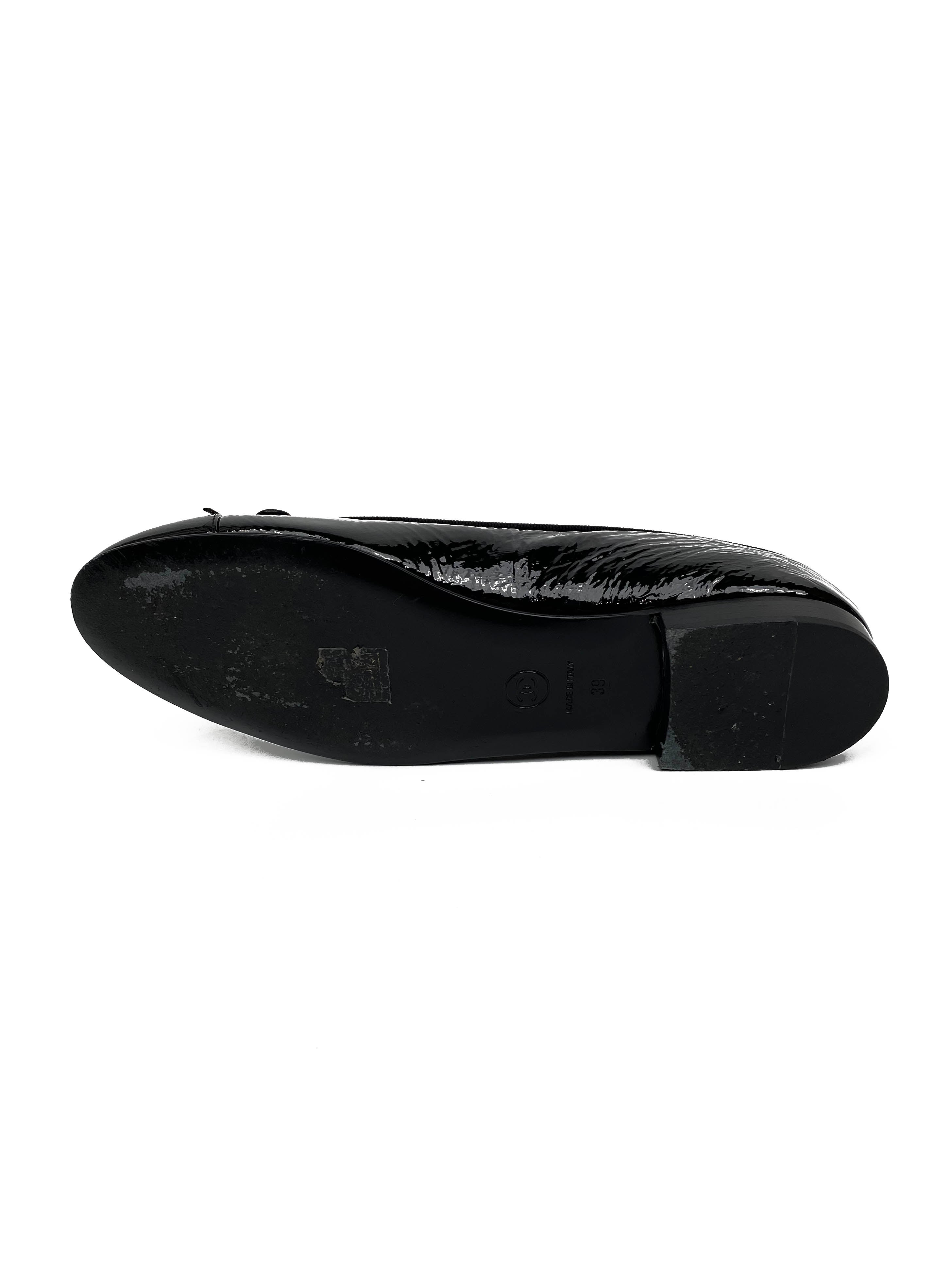 Chanel Black CC Cap Toe Ballet Flats 39