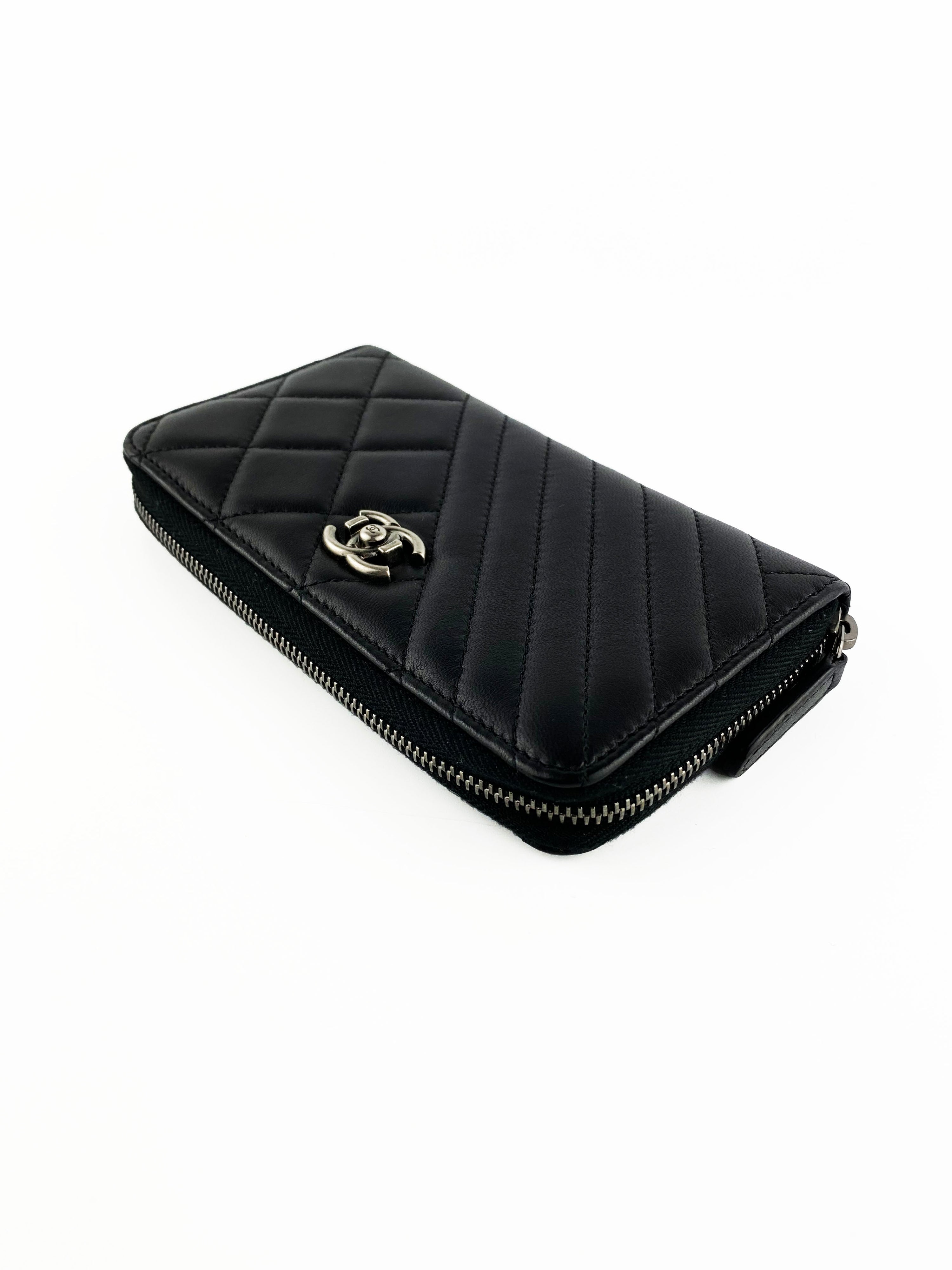 Chanel Black Zipped Lambskin Wallet