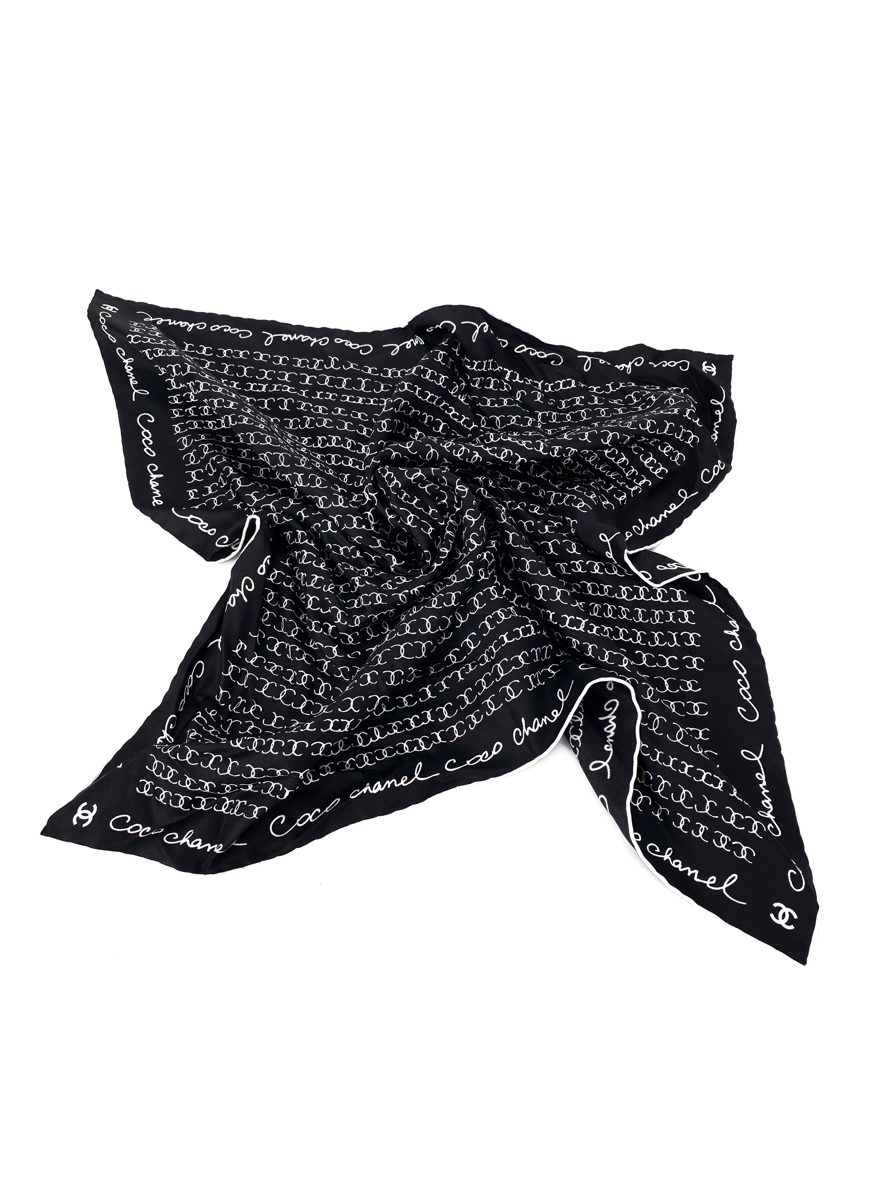 Chanel Black 
White Headscarf 
Scrunchie