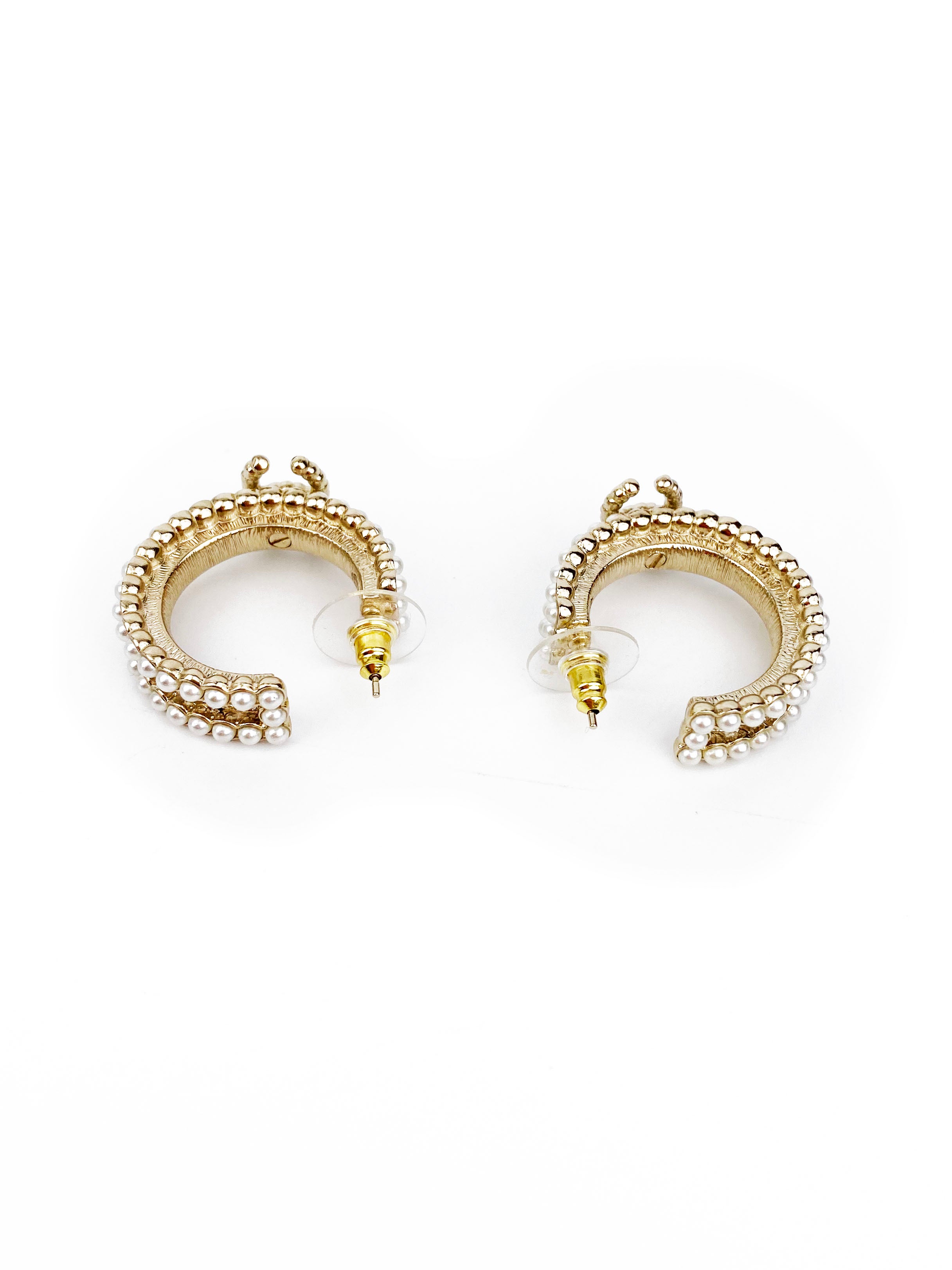 ChanelHalfHoopPearlEarrings-2.jpg