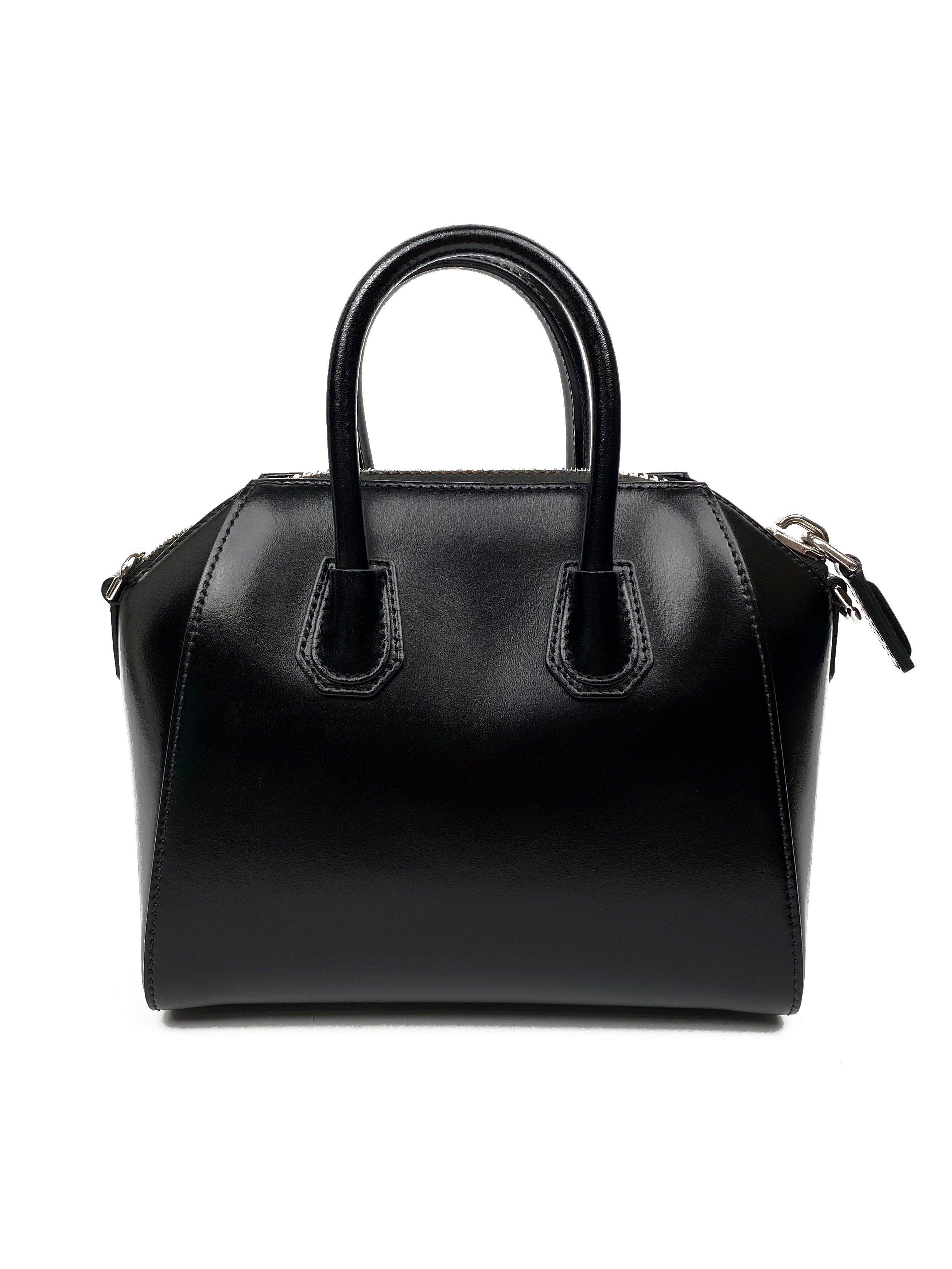 GivenchyMiniBlackAntigonaBag-14.jpg