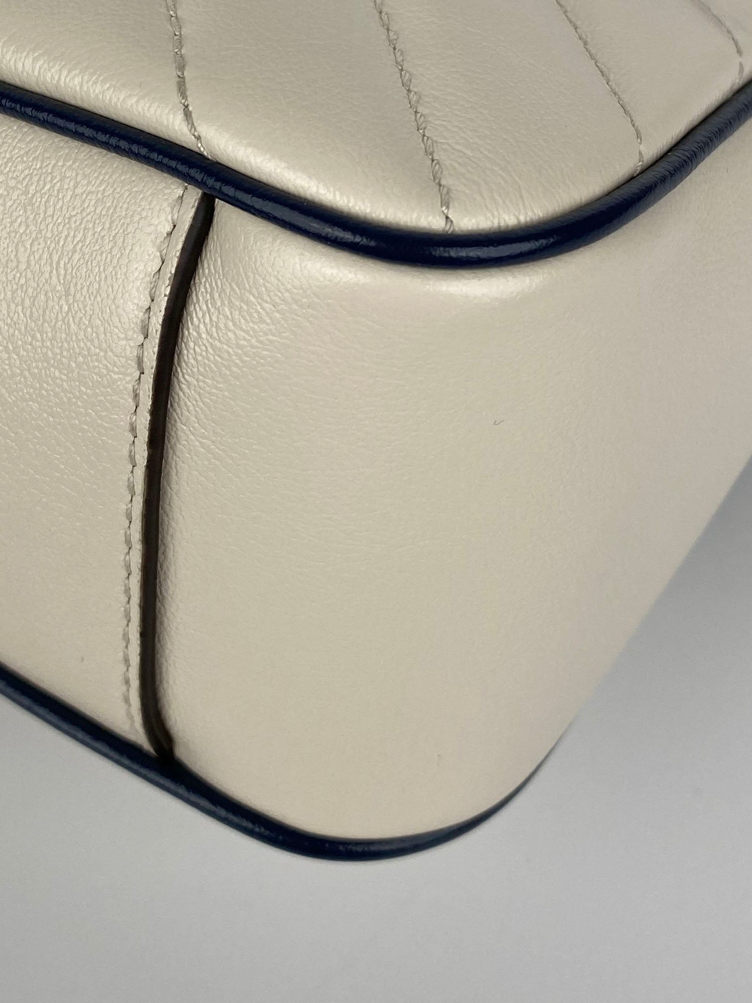 Gucci GG Marmont Torchon White 
Blue Shoulder Bag