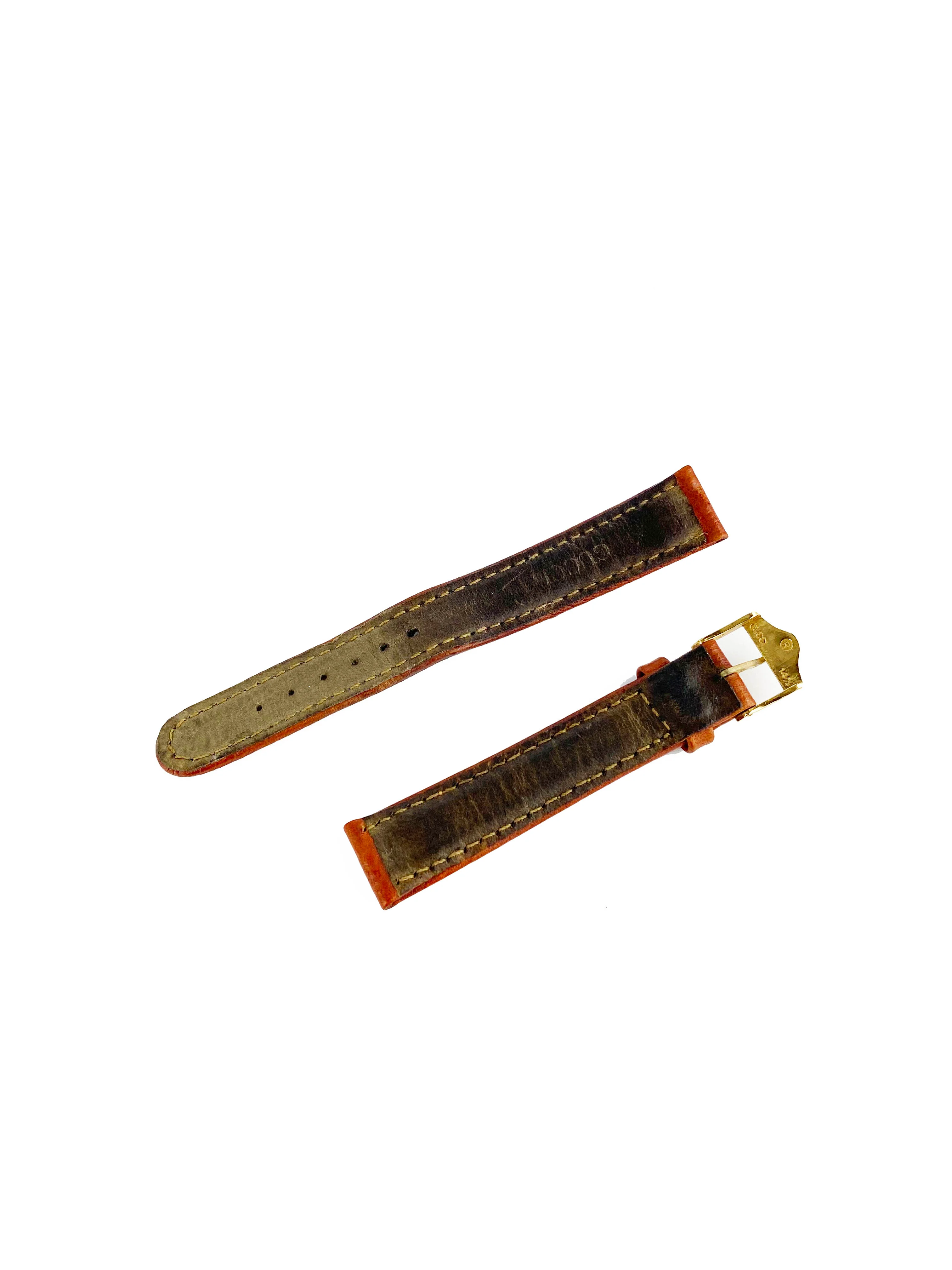 Gucci Gold  Silver Vintage Timeless Watch