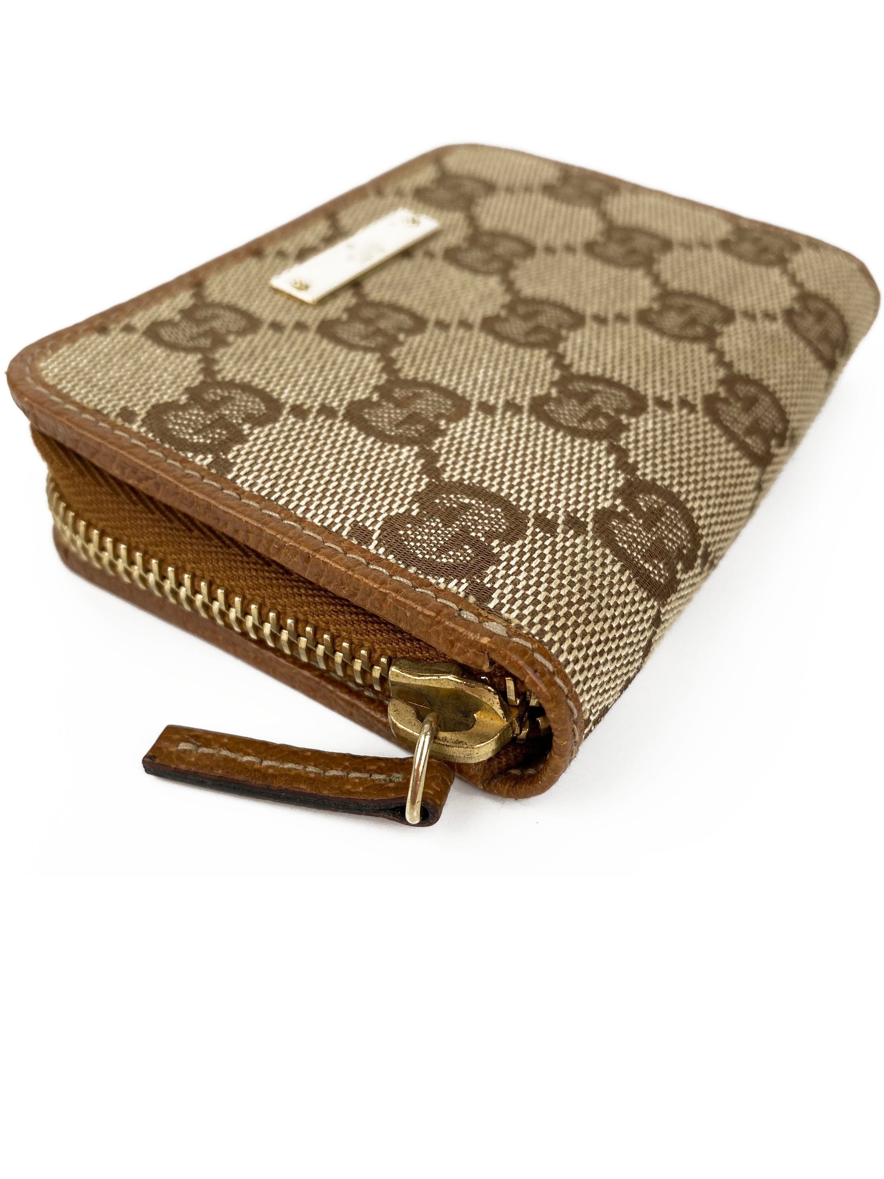 Gucci Monogram Zipped Cardholder