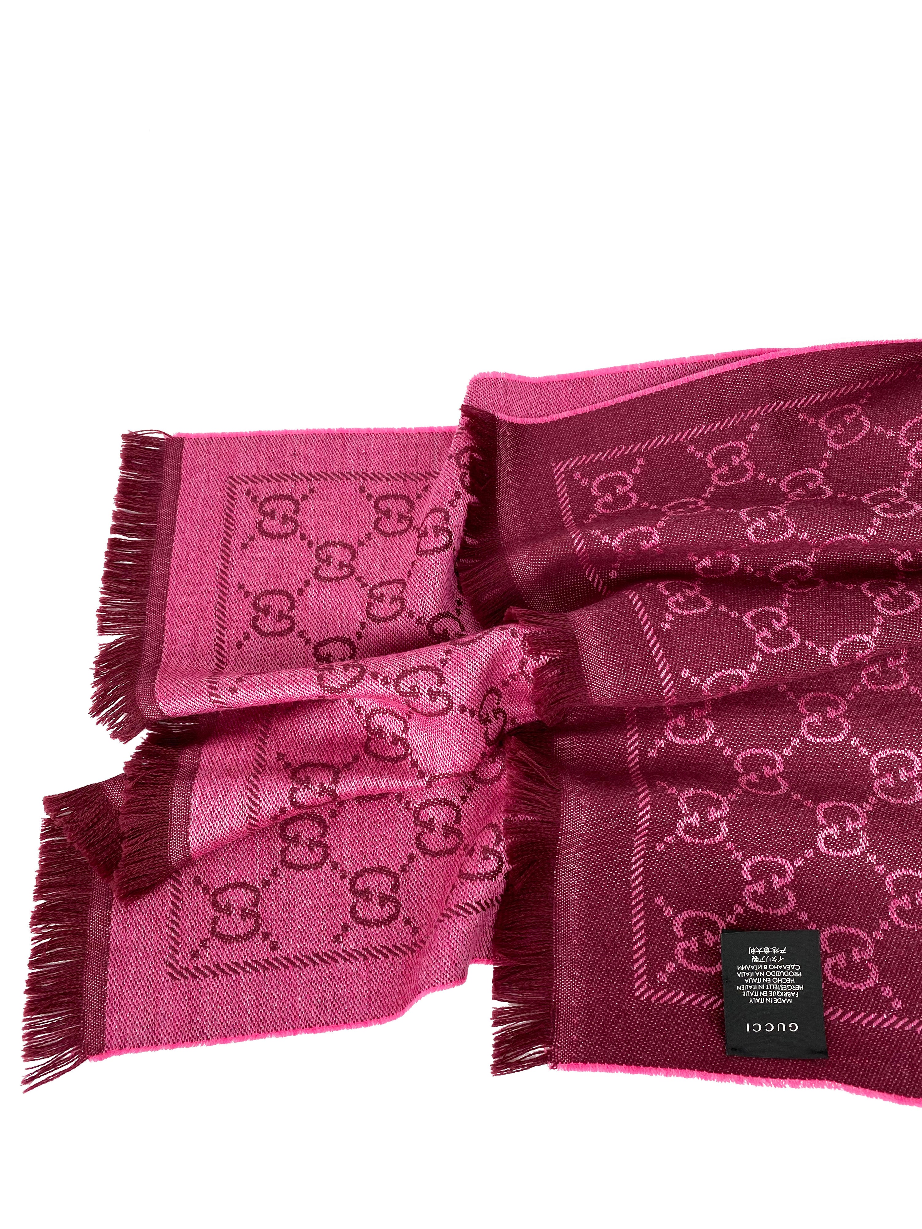 Gucci Pink GG Jacquard Knitted Scarf