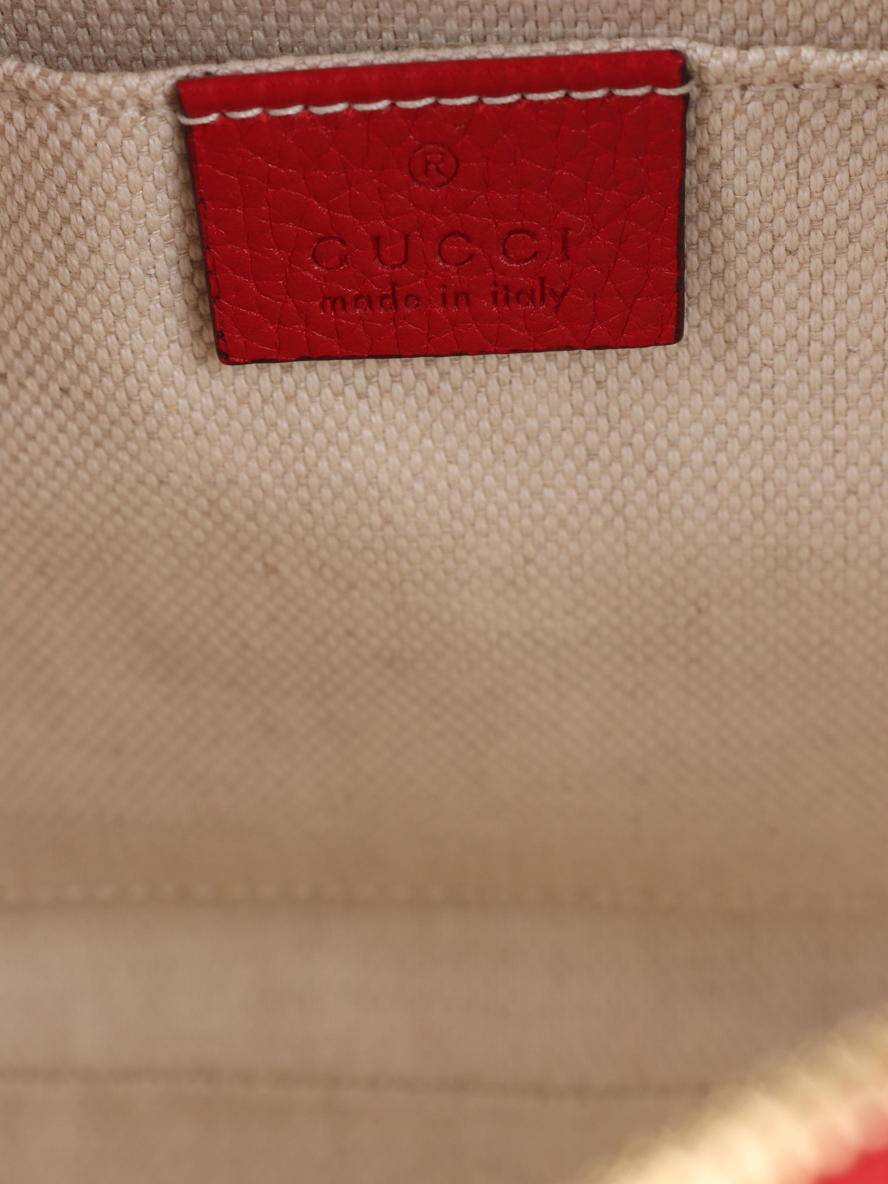 Gucci Small Red Soho Disco Camera Bag