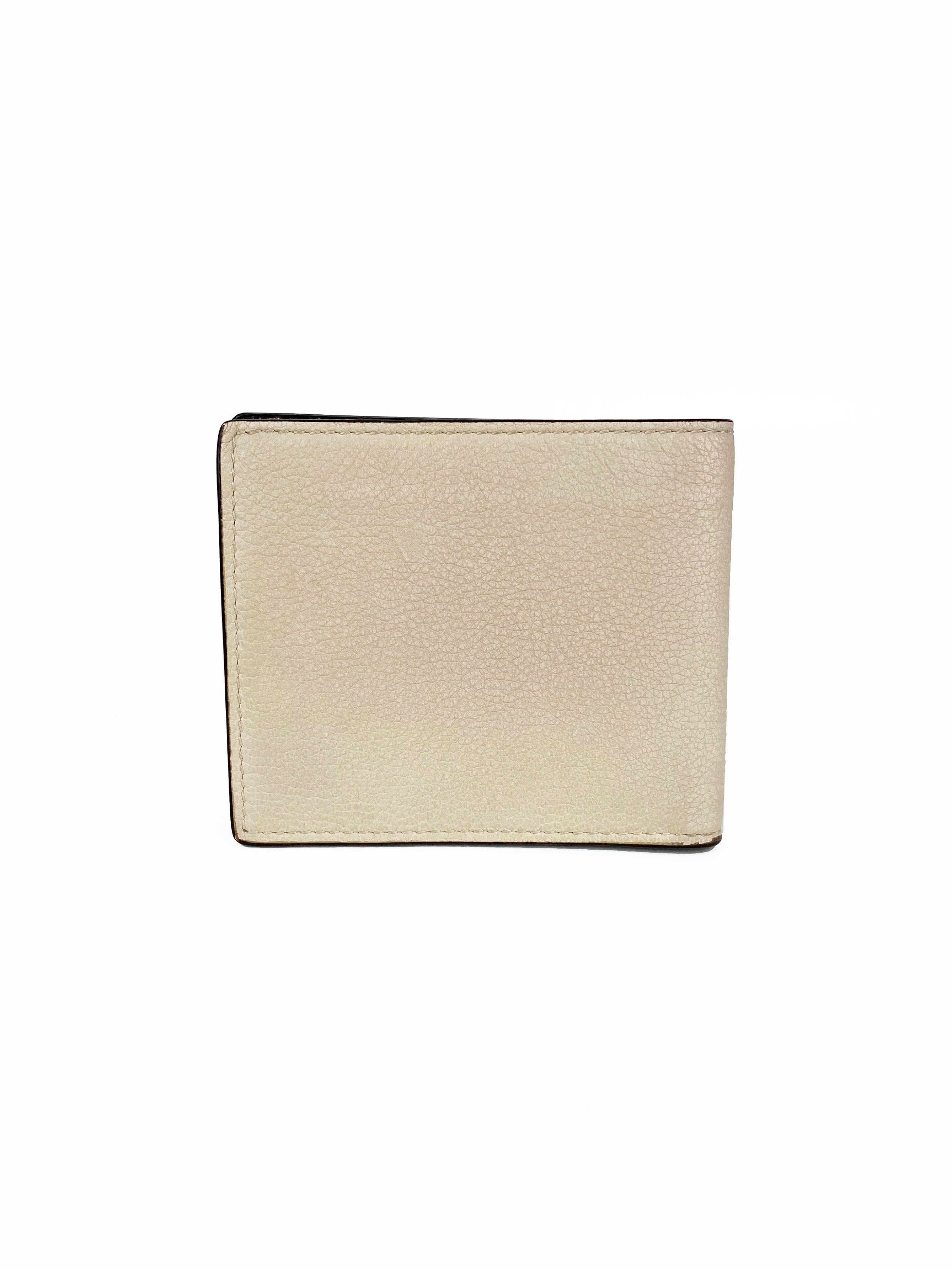 GucciWhiteLogoBi-foldWallet-2.jpg