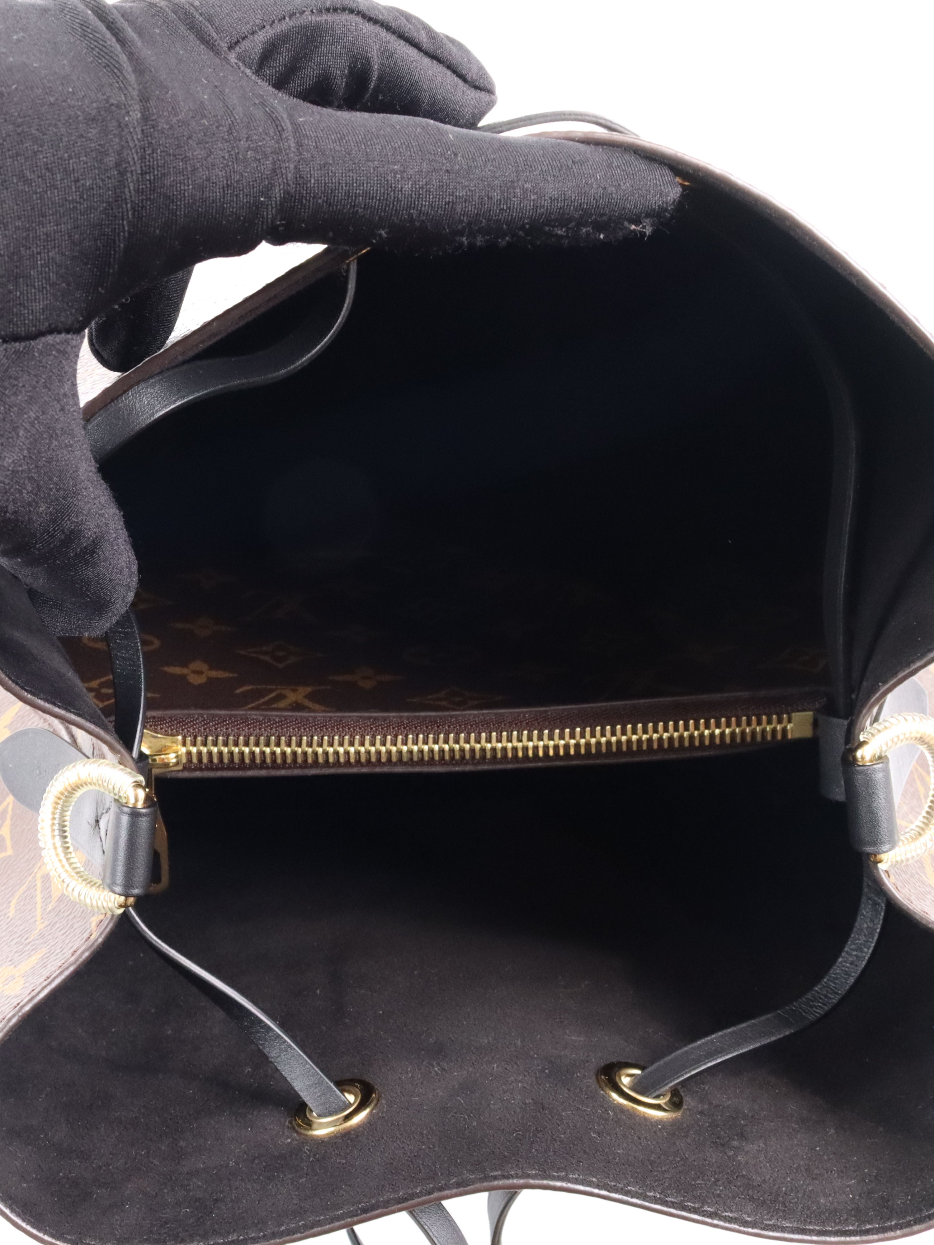 Louis Vuitton Black Monogram NeoNoe Bag