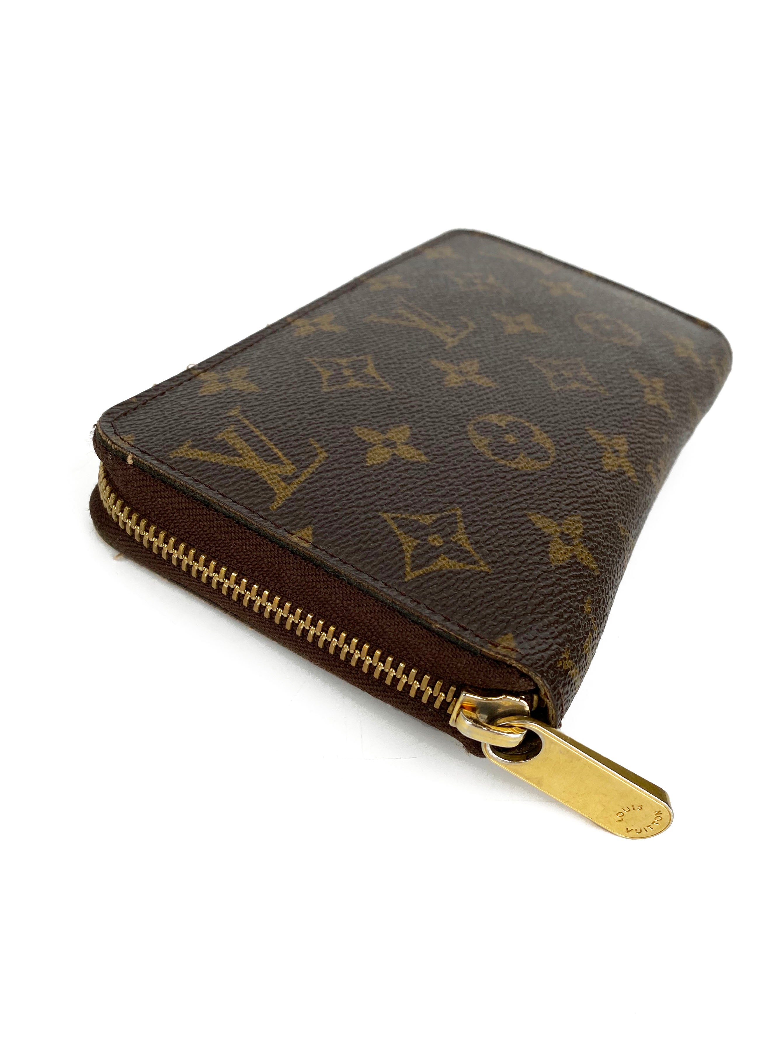 Louis Vuitton Brown Zippy Wallet