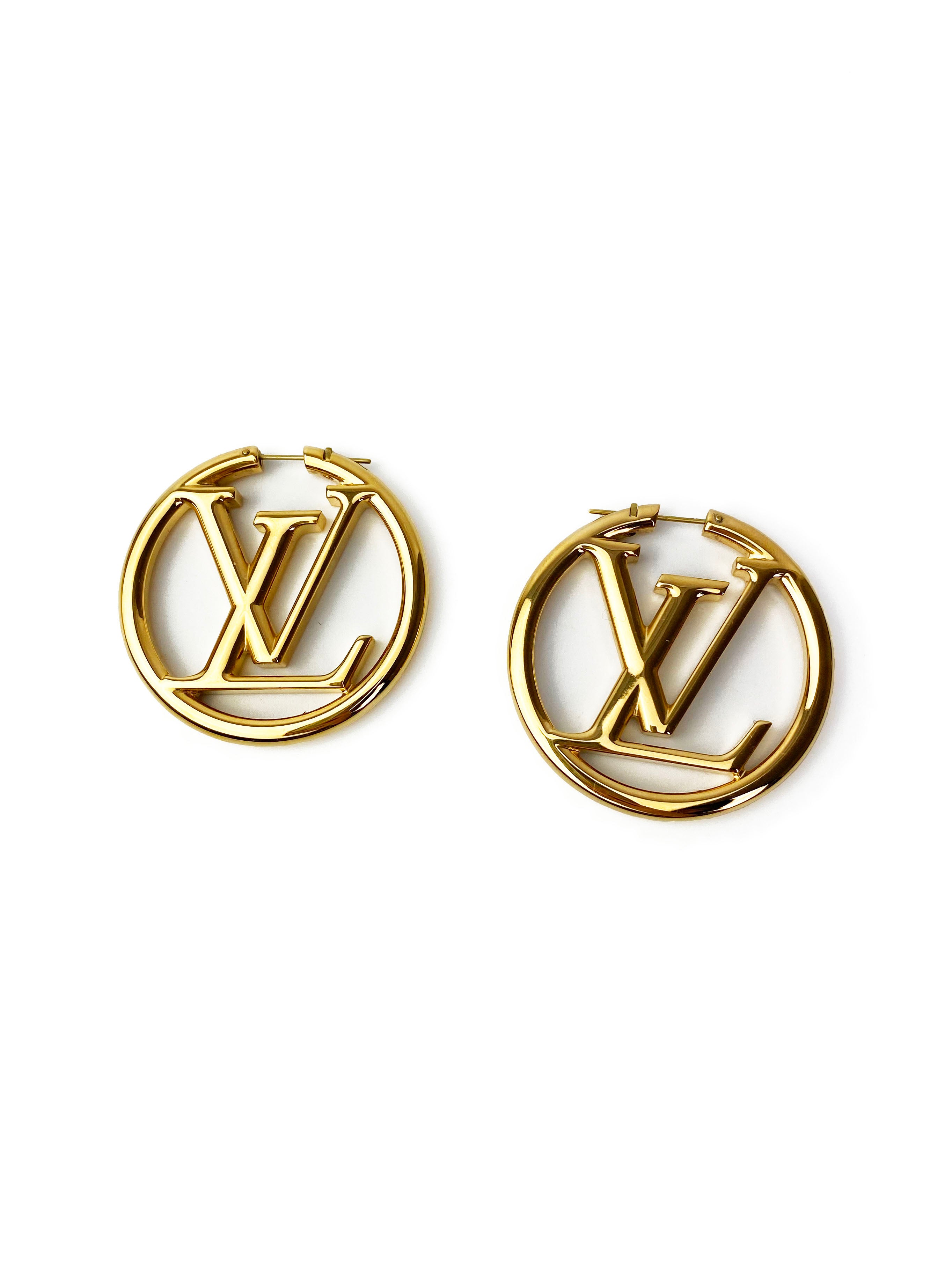 LouisVuittonLouiseGoldHoopEarrings-1_7e5380a0-c2f4-4682-9a2f-f4e1264a7d50.jpg