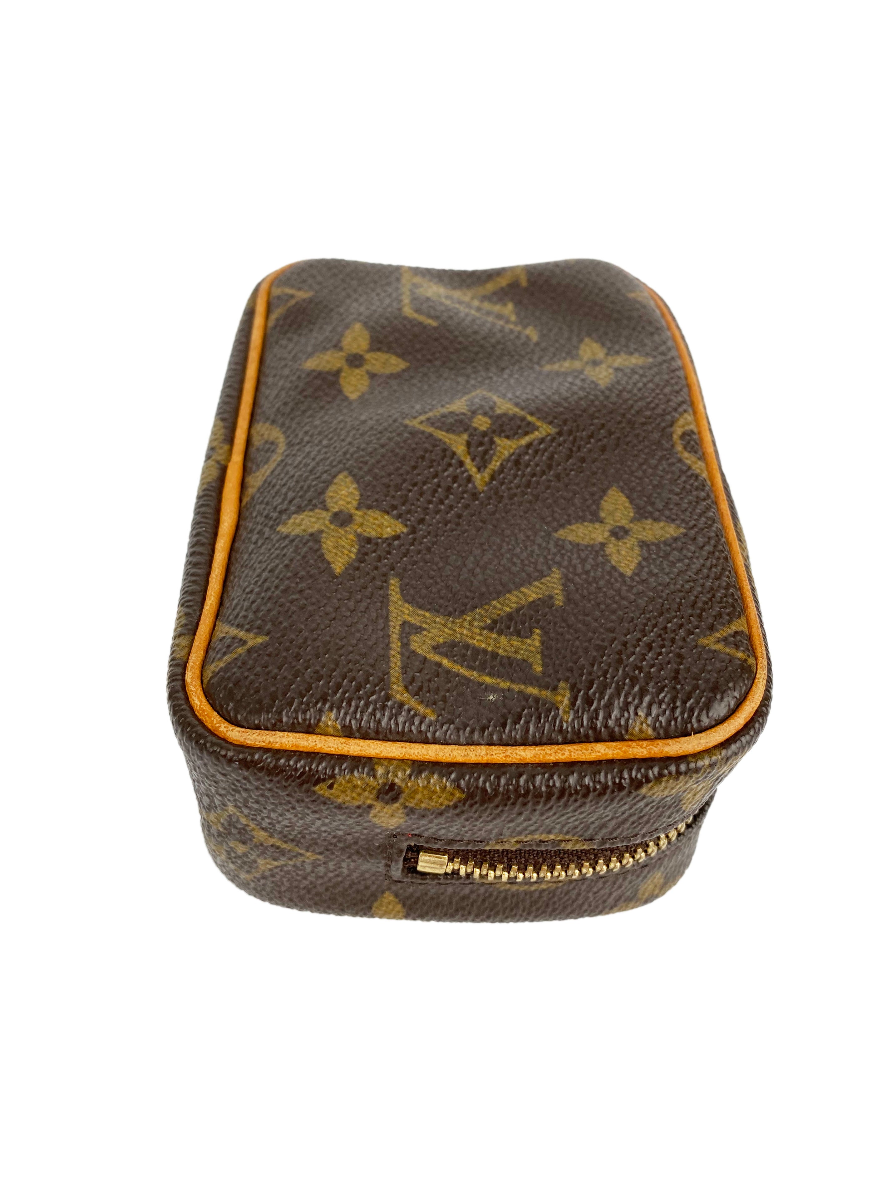 Louis Vuitton Monogram Wapity Coin Pouch