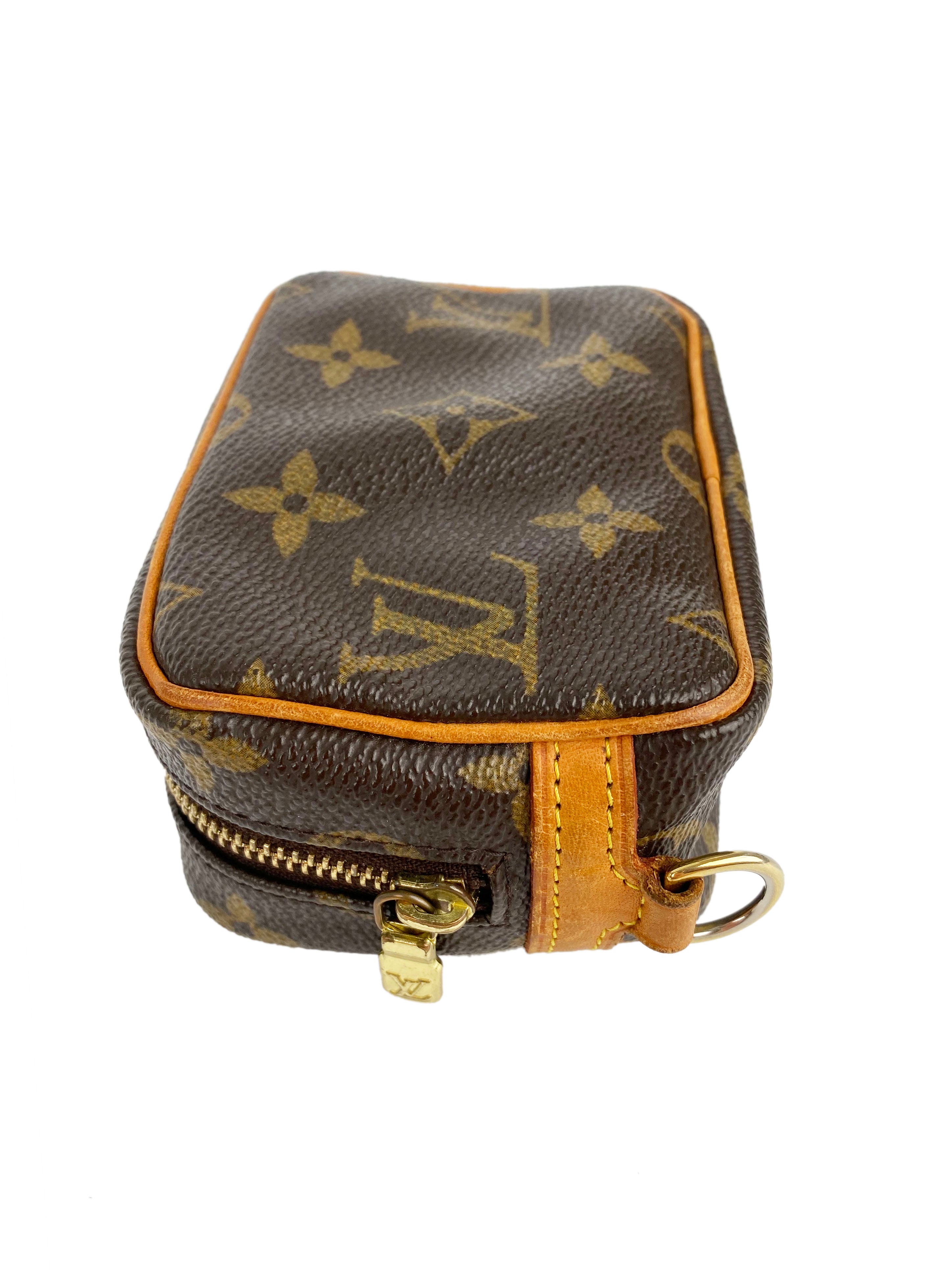 Louis Vuitton Monogram Wapity Coin Pouch