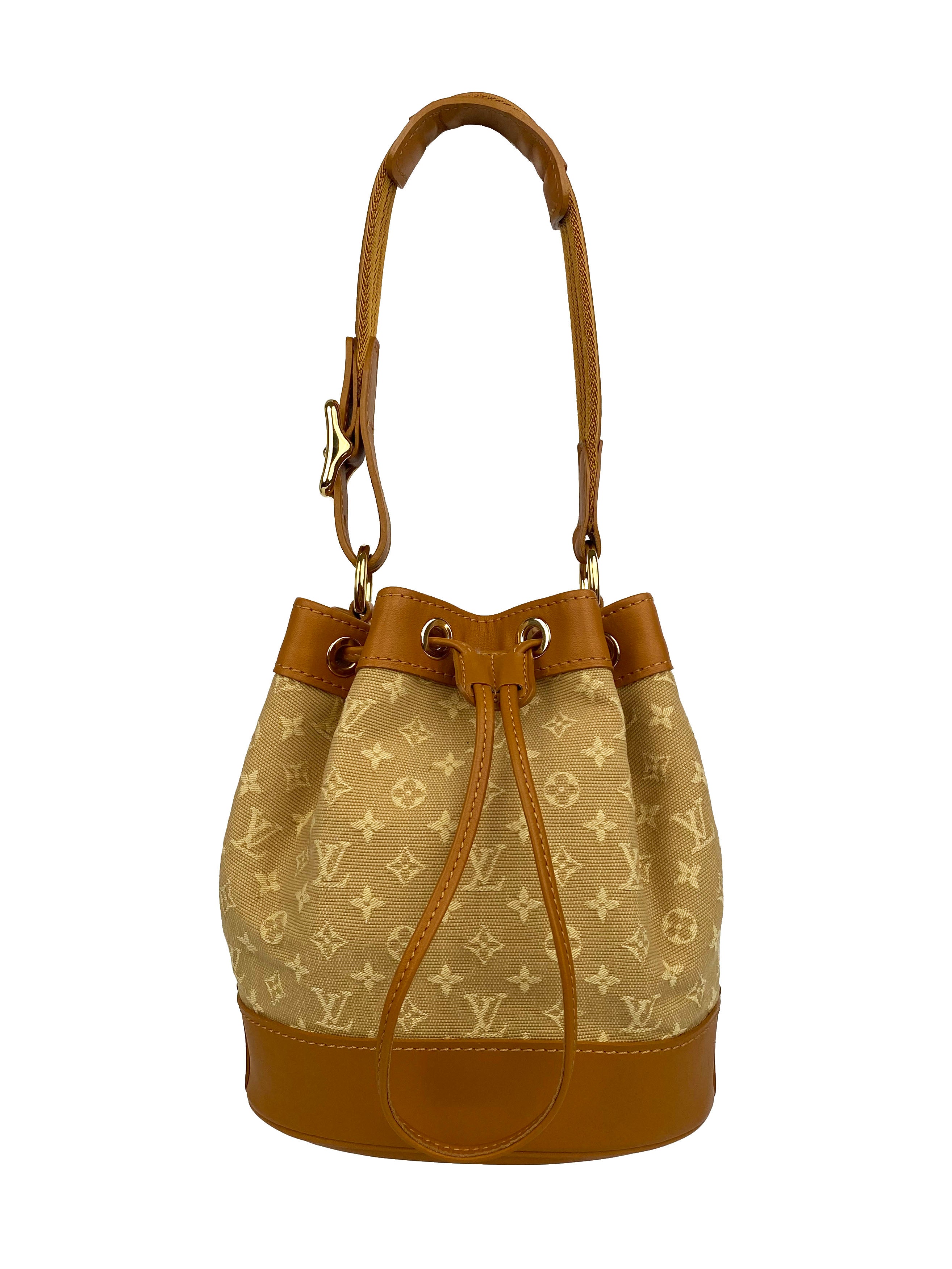 LouisVuittonTanMiniNoelieBucketBag-1.jpg