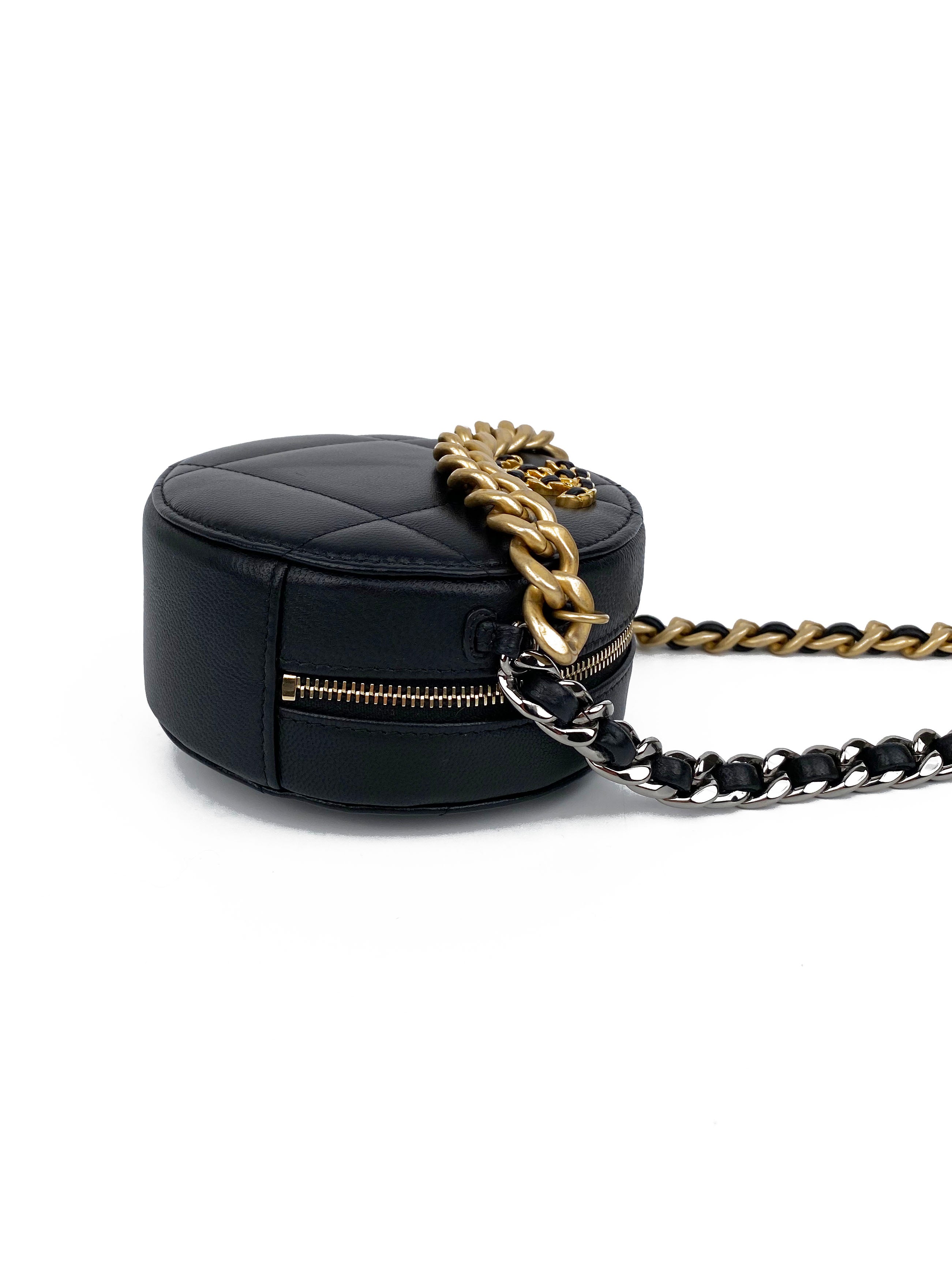 Chanel Black Quilted 19 Round Clutch