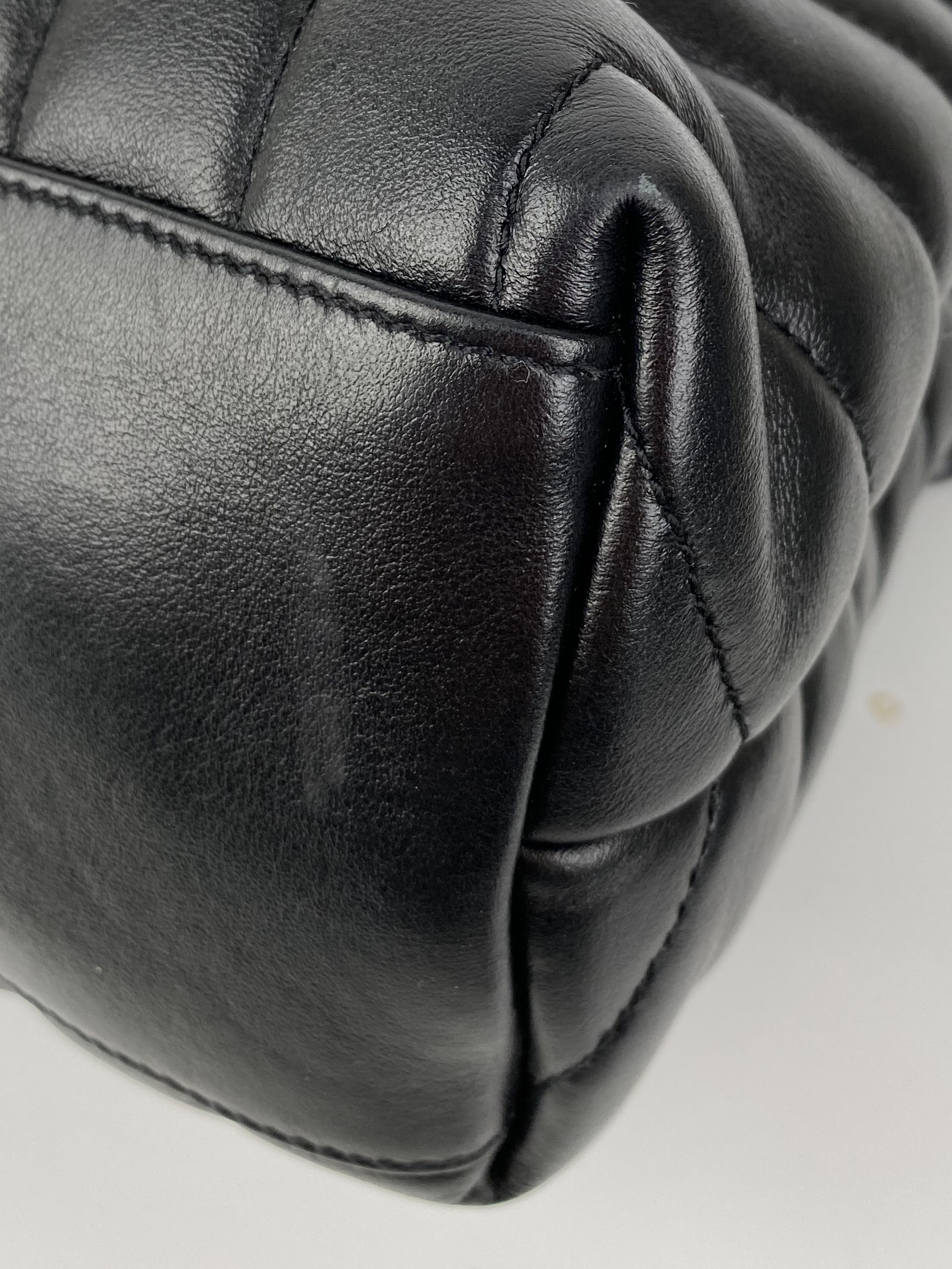 Saint Laurent Medium Black LouLou Bag