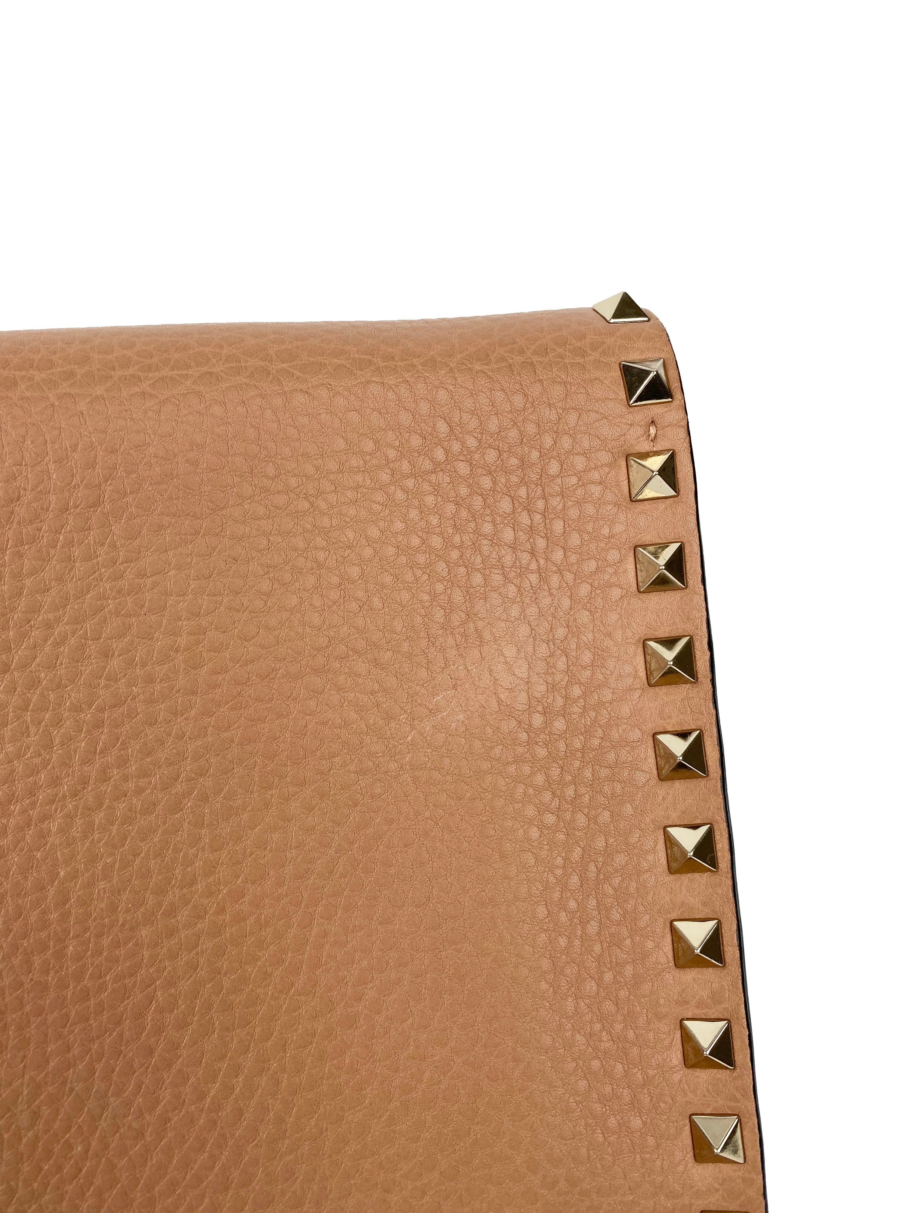 Valentino Nude Rockstud Clutch