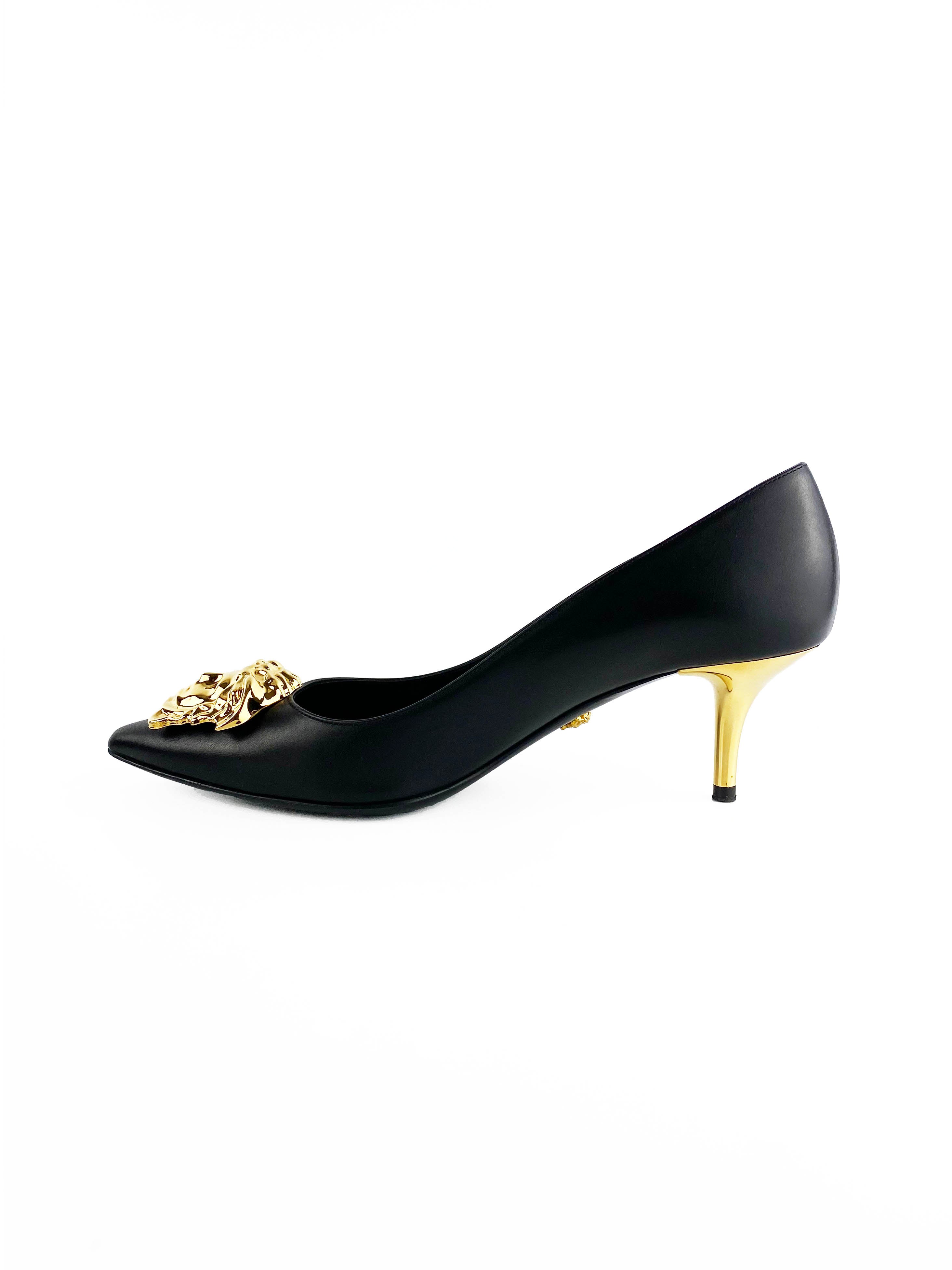 Versace Black 
Gold Medusa Head Kitten Heels 39