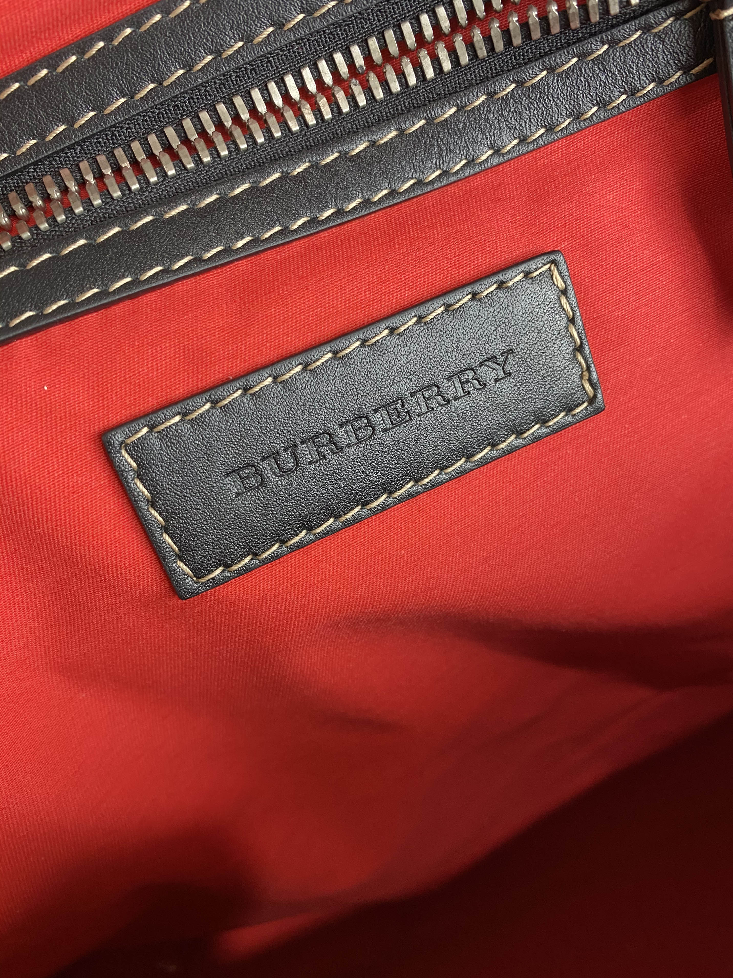 Burberry Kennedy Barrel Holdall Bag