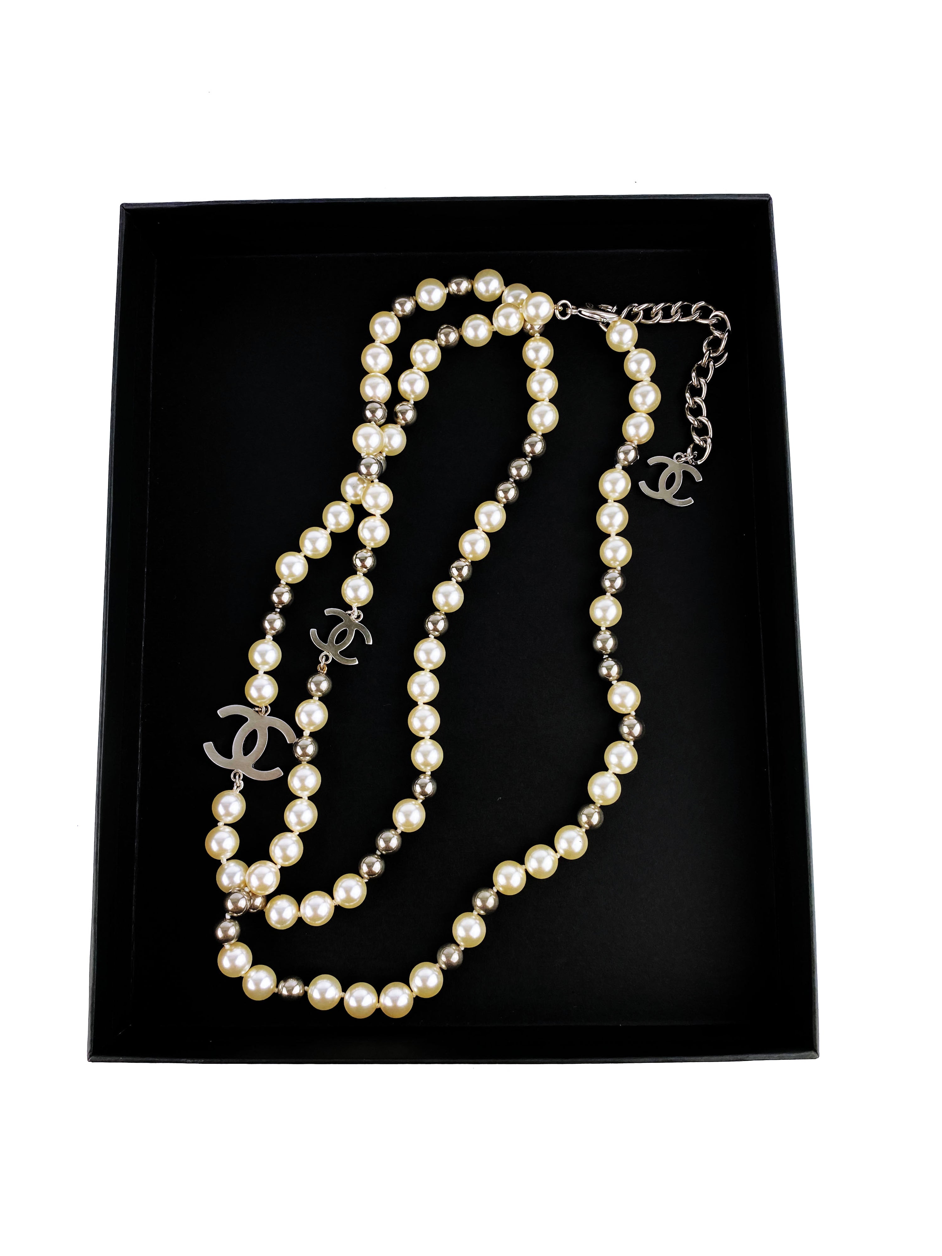 Chanel White Silver Pearl CC Long Necklace