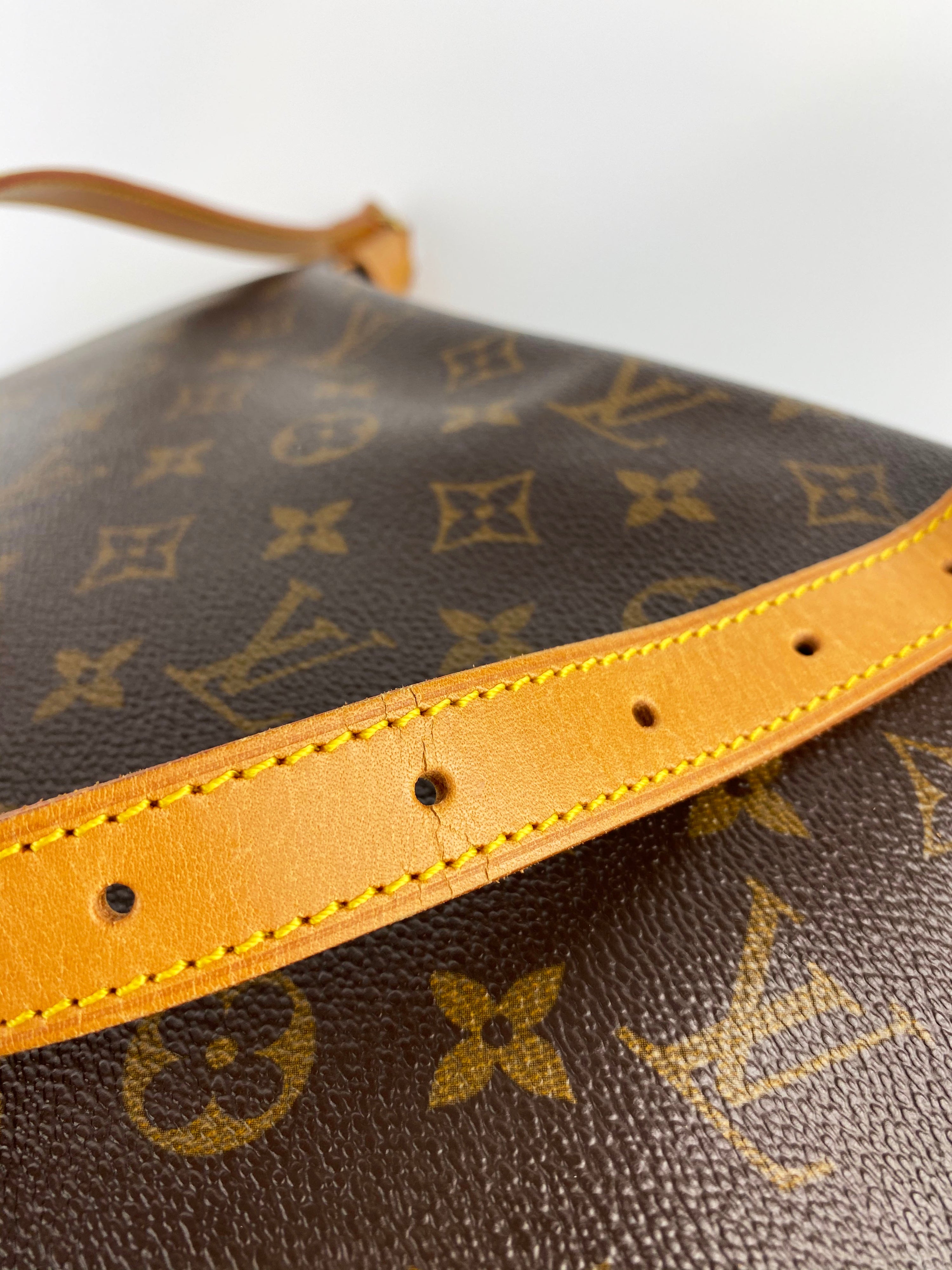 Louis Vuitton Vintage Bagatelle Bag