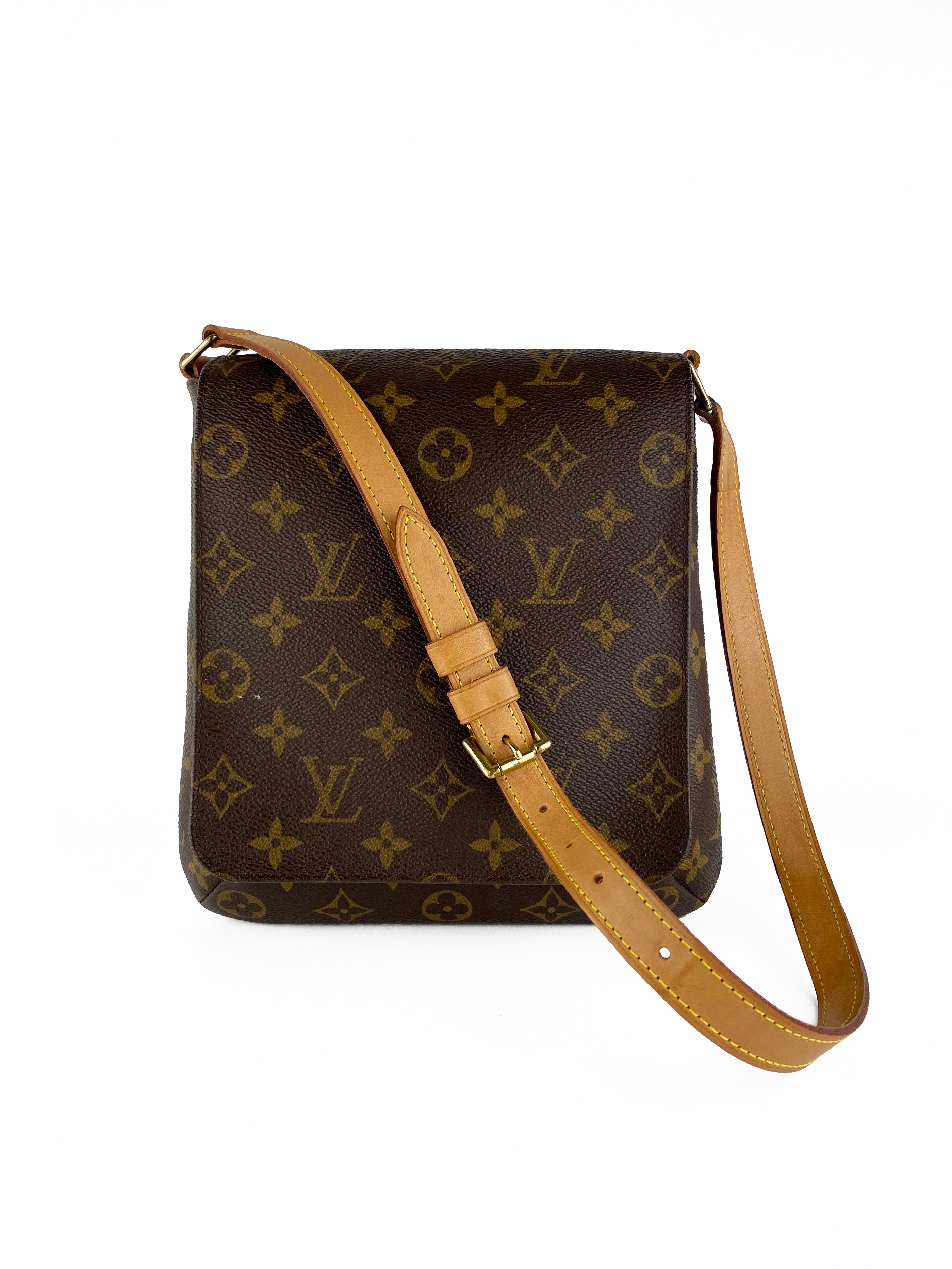 louis-vuitton-musette-bag-12.jpg