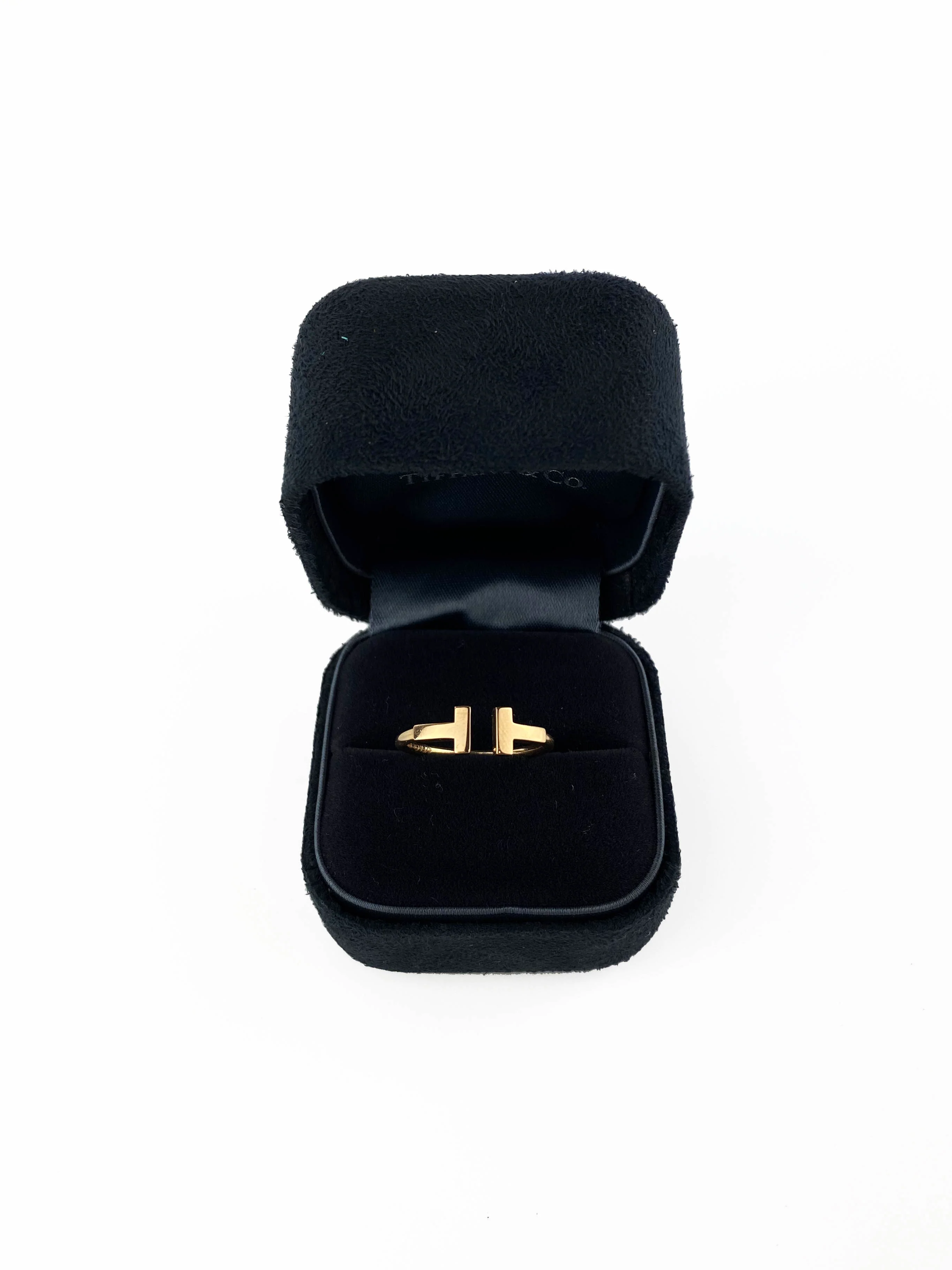 Tiffany  Co 18k Gold T Wire Ring 13